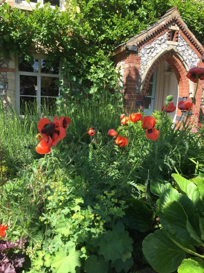 Stone Cottage Thornage 外观 照片